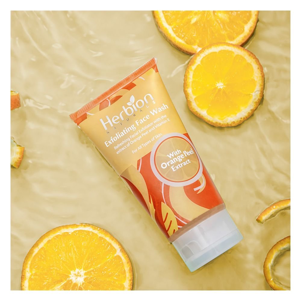 Herbion Orange Exfoliating Face Wash With Peppermint Oil And Vitamin E (100ml)