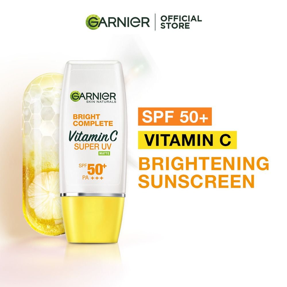 Garnier Bright Complete Vitamin C Super Uv Matte Sunscreen Spf50+ (30ml)